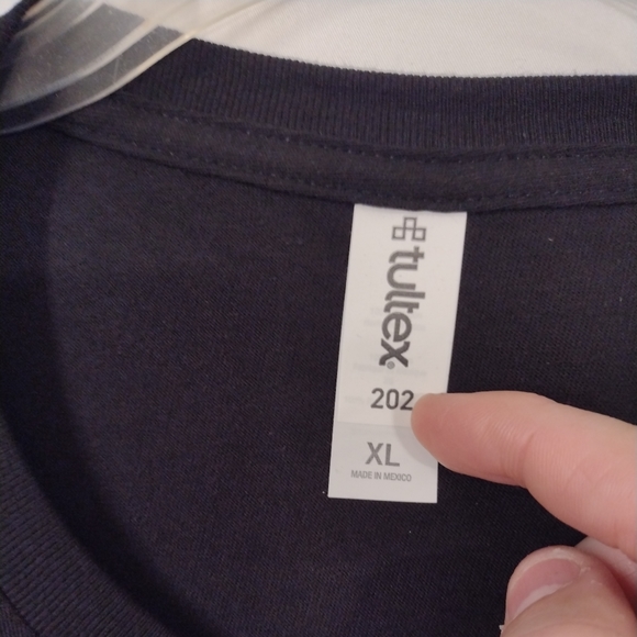 CANDICE LERAE "Cupcake" Pro Wrestling Crate Men's XL T-Shirt. CHEST 24" - LENGT - Picture 2 of 5